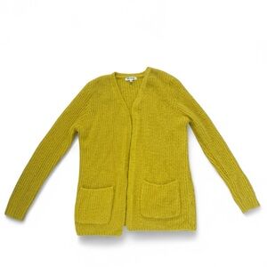 ⭐️ 2/$15 Miracle Fuzzy Mustard Cardigan, S/M